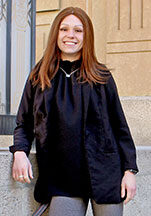 Olivia-Kloster-151x216